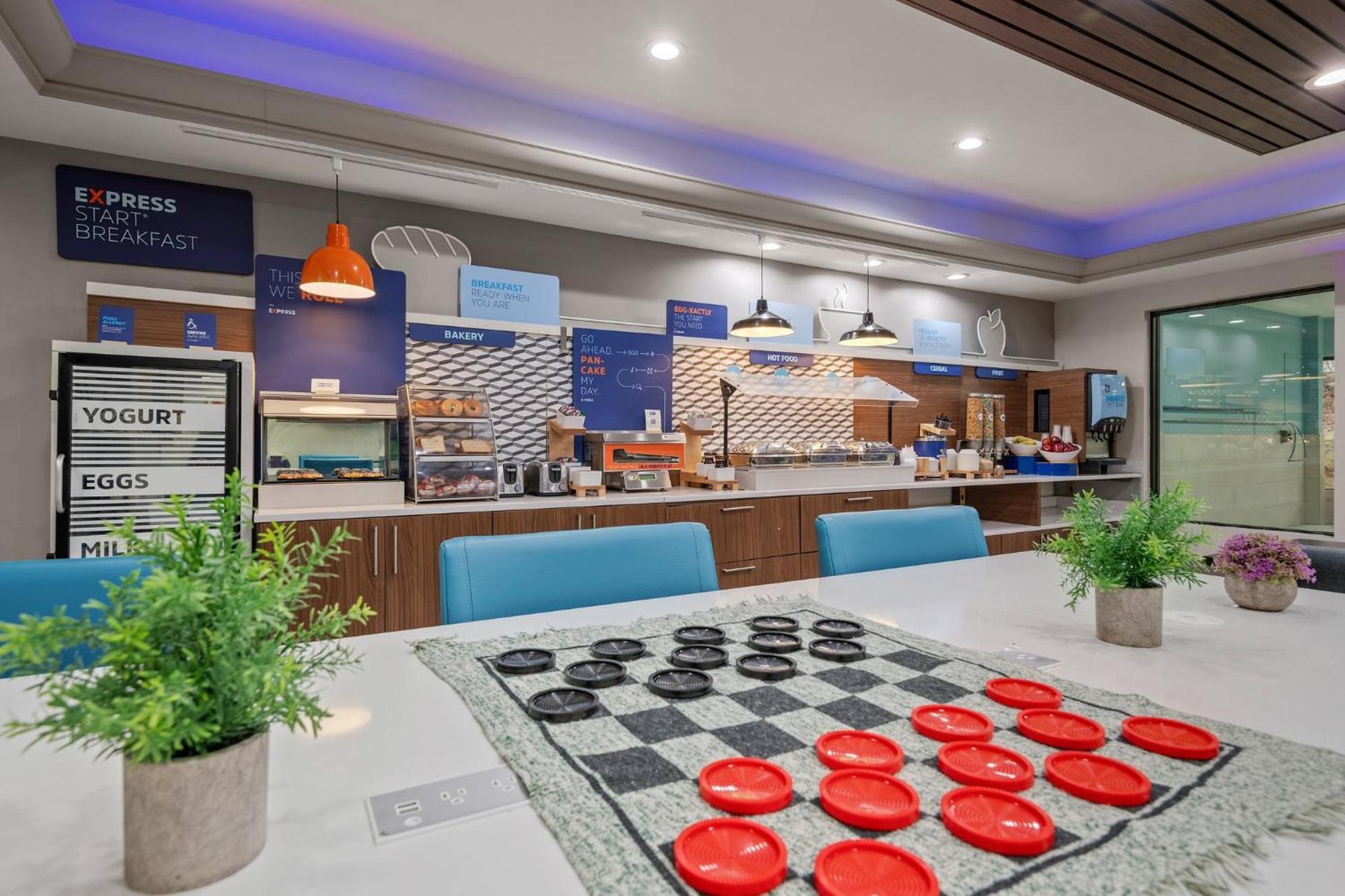 Holiday Inn Express Hershey-Harrisburg Area By Ihg Exterior photo